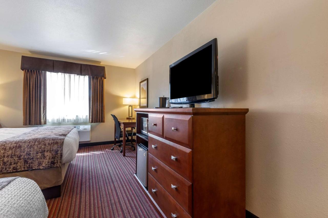 Best Western Plus Sparta Trail Lodge Buitenkant foto