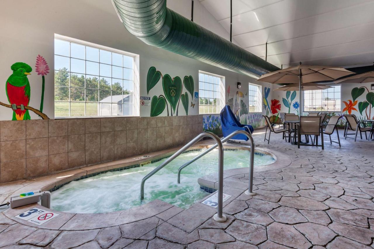 Best Western Plus Sparta Trail Lodge Buitenkant foto